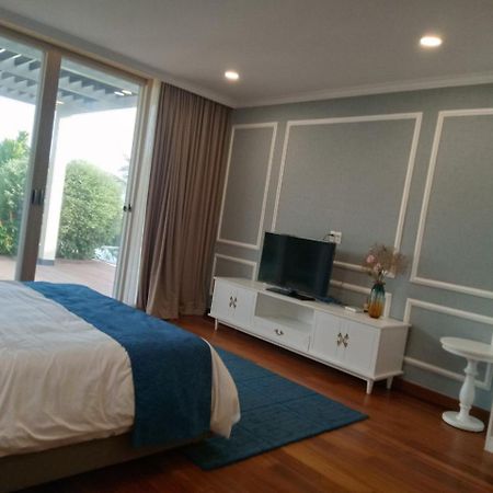 Oceanami Villas & Beach Club Long Hai At 1, 3, 4 Bedroom & 5, 6 Bedroom Beachfront Private Pool Exterior photo