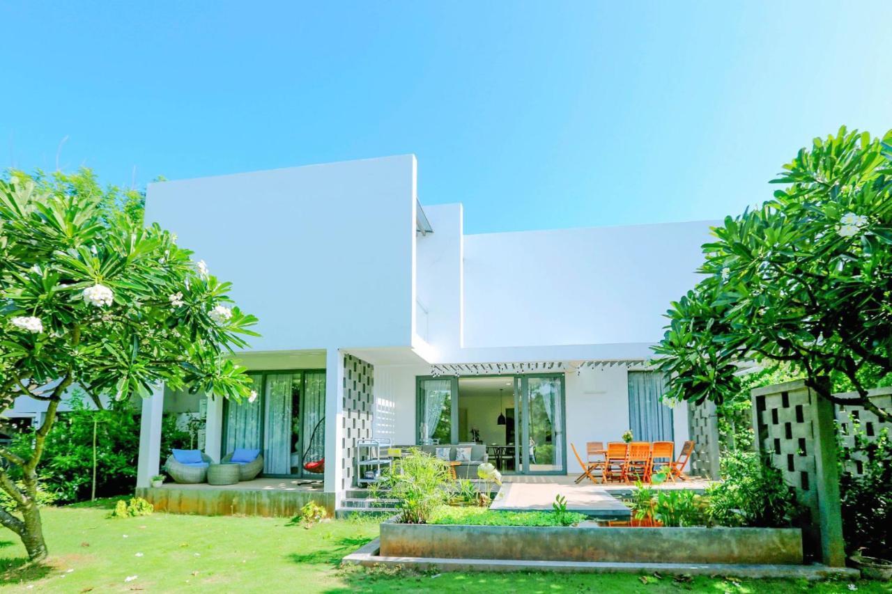 Oceanami Villas & Beach Club Long Hai At 1, 3, 4 Bedroom & 5, 6 Bedroom Beachfront Private Pool Exterior photo