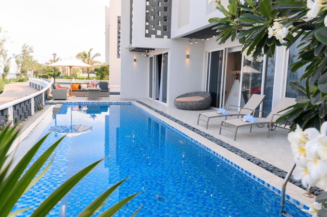 Oceanami Villas & Beach Club Long Hai At 1, 3, 4 Bedroom & 5, 6 Bedroom Beachfront Private Pool Exterior photo