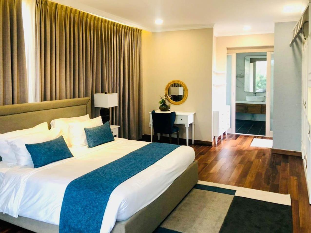 Oceanami Villas & Beach Club Long Hai At 1, 3, 4 Bedroom & 5, 6 Bedroom Beachfront Private Pool Exterior photo